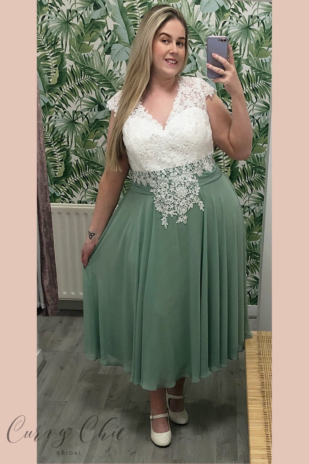 Fleur Dress in Ivory and Sage or Ivory and Blush - Curvy Chic Boutique