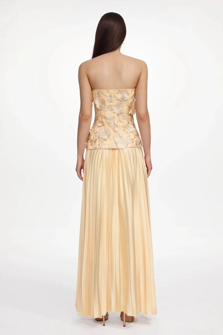 Plus Size Yellow Lace Bodice Pleated Maxi Dress Rebecca James Boutique | Rebecca James (formerly Curvy Chic Boutique) Belfast