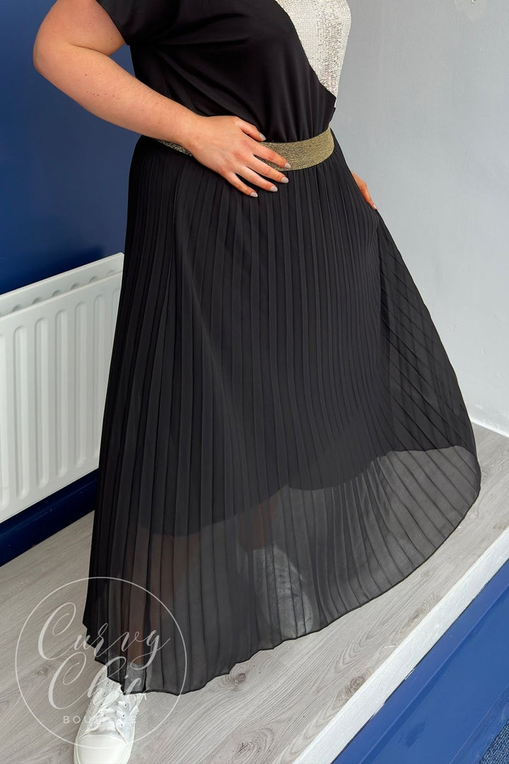 Black Pleated Skirt With Gold Waistband - Curvy Chic Boutique