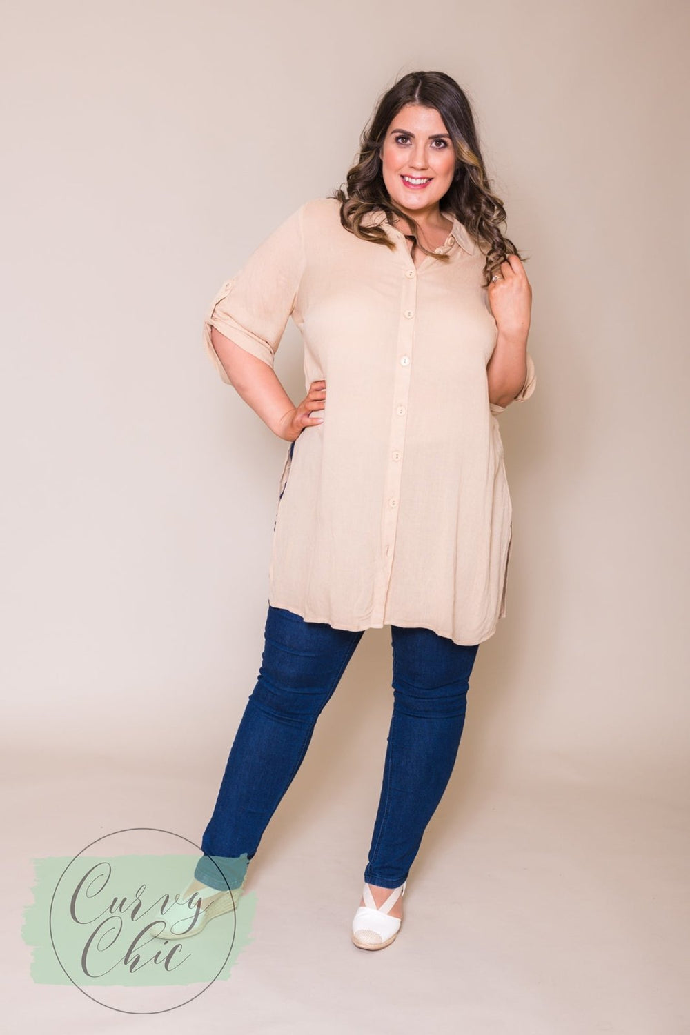 Tess Crinkle Shirt - Sand - Curvy Chic Boutique